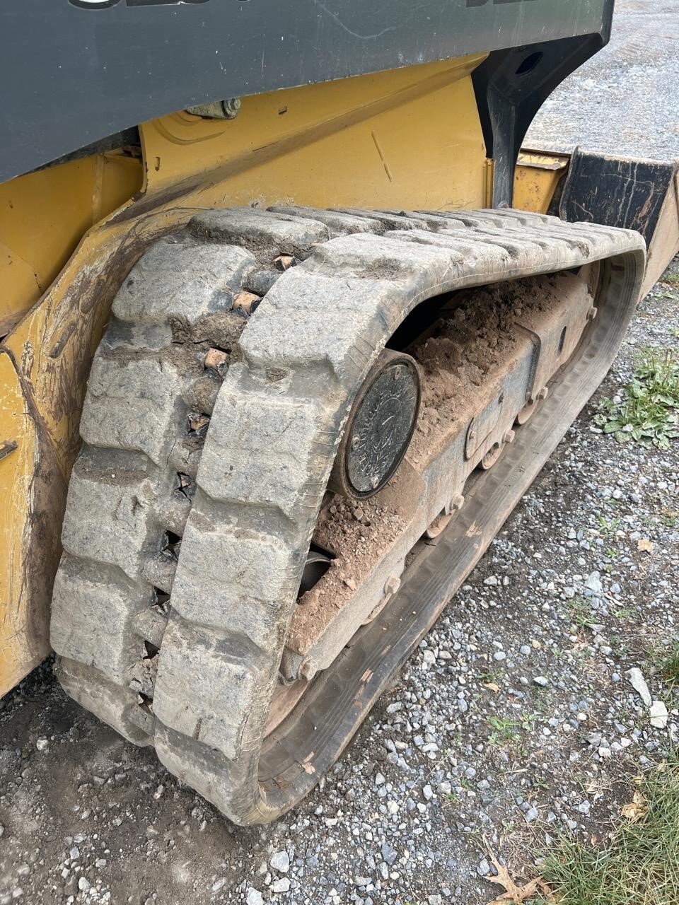 2022 Deere 325G Skid Steer