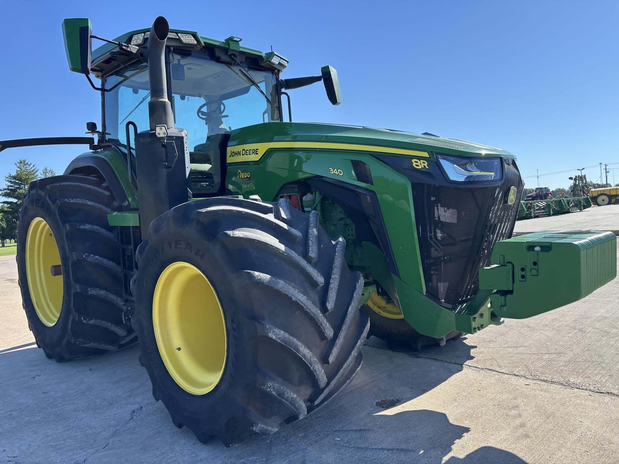 2022 John Deere 8R 340 Tractor