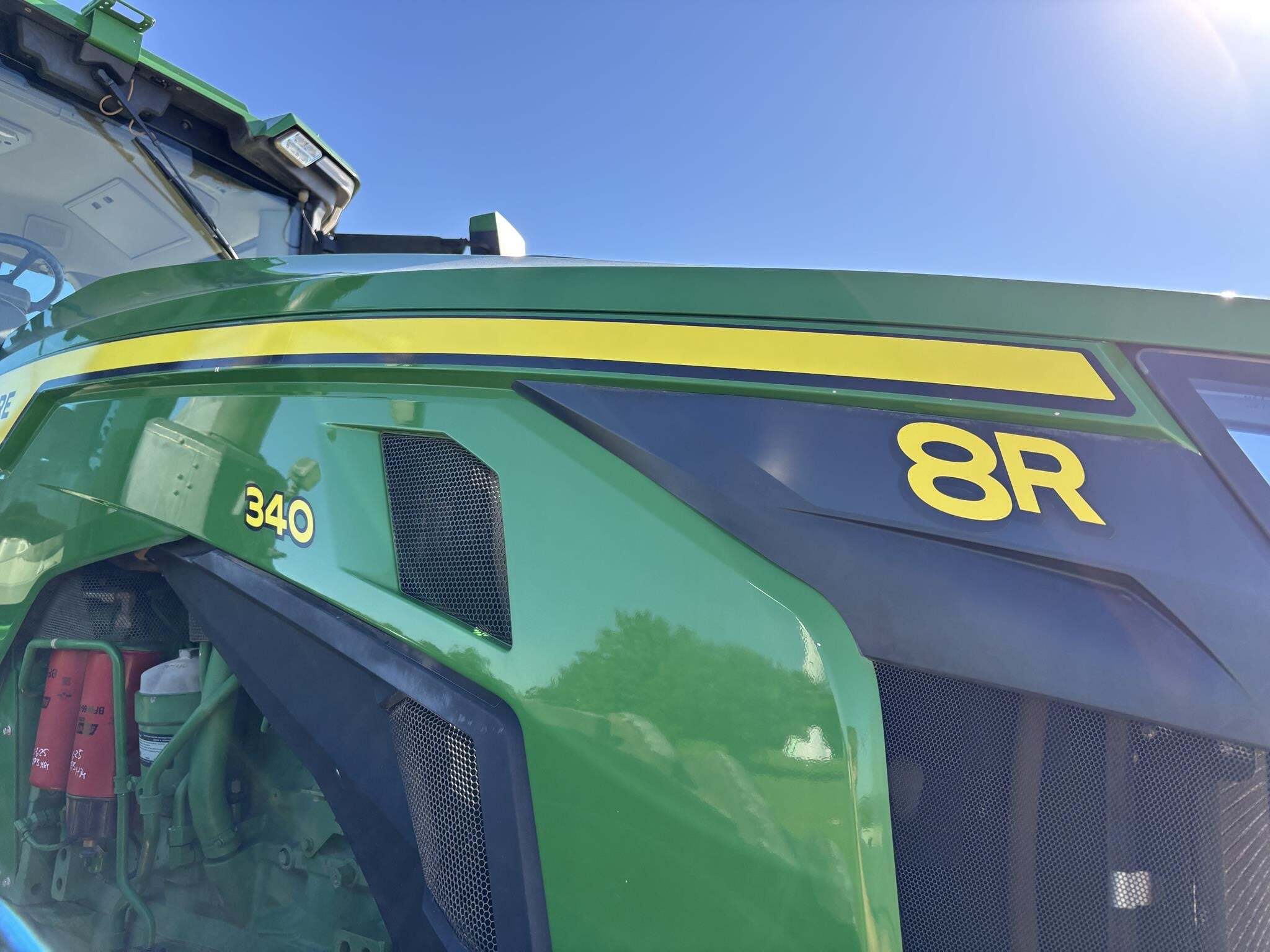 2022 John Deere 8R 340 Tractor
