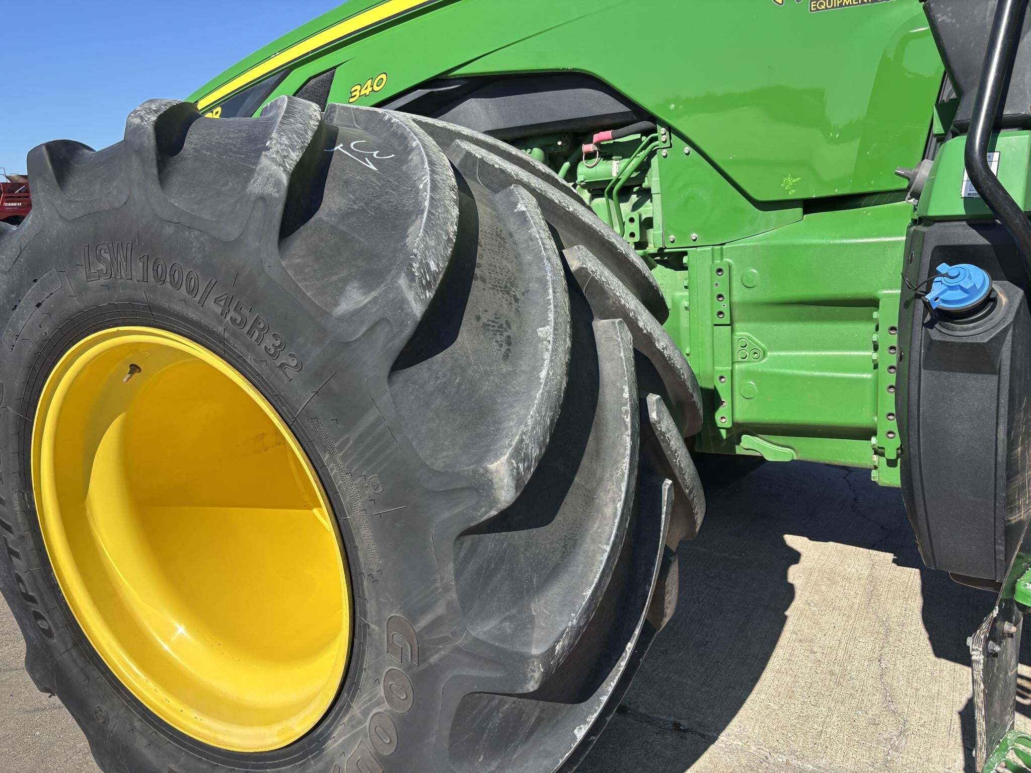 2022 John Deere 8R 340 Tractor