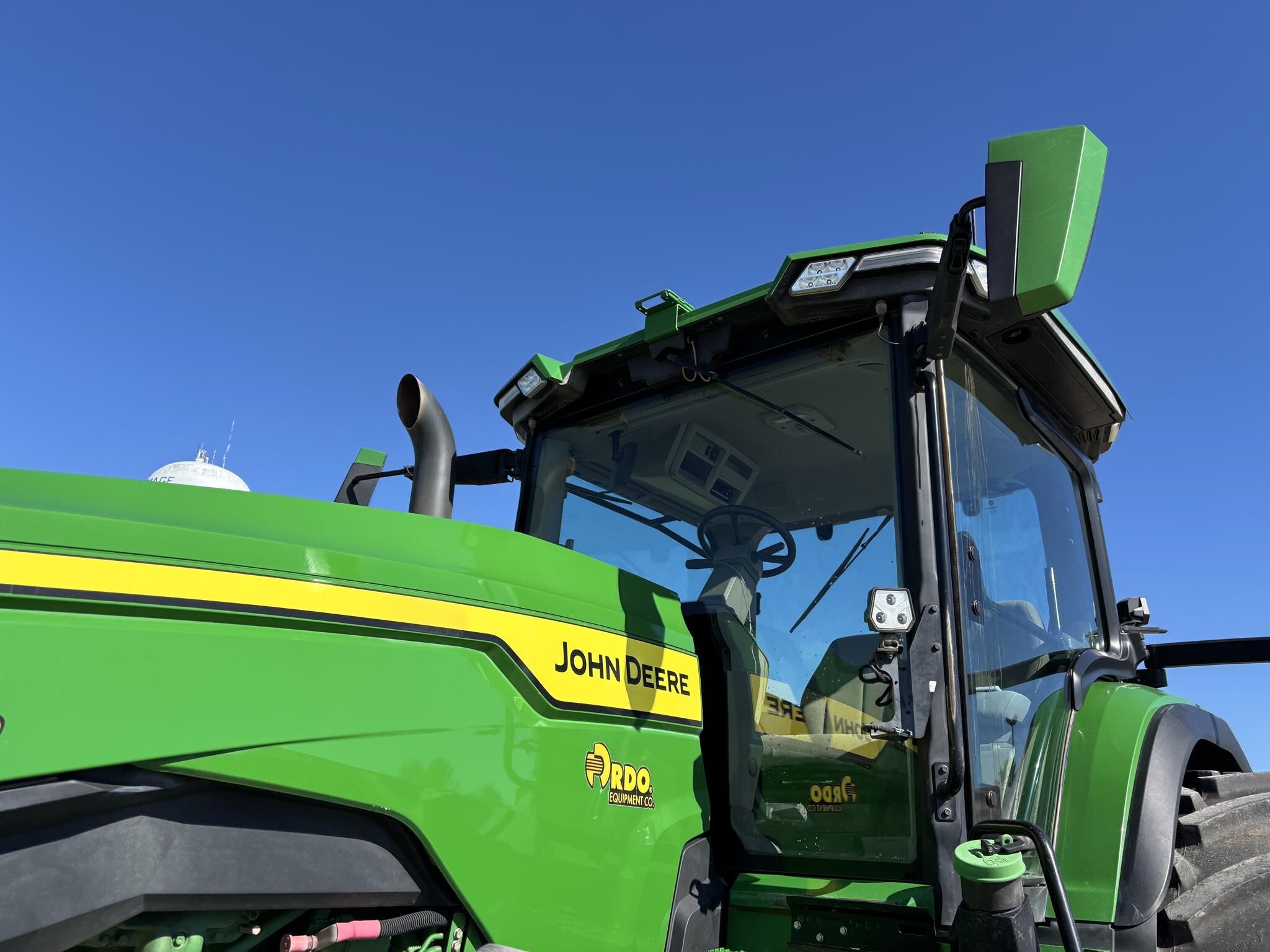 2022 John Deere 8R 340 Tractor