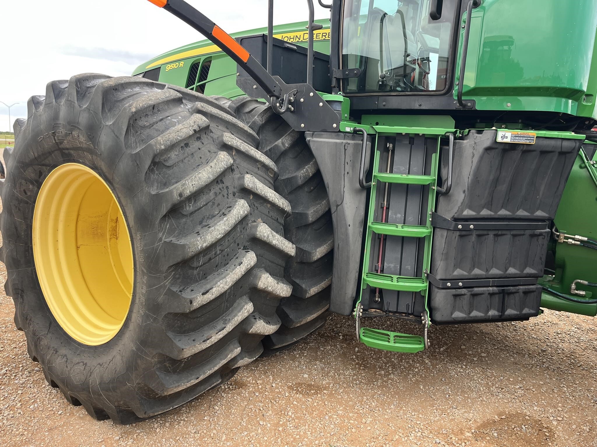 2013 John Deere 9510R Tractor