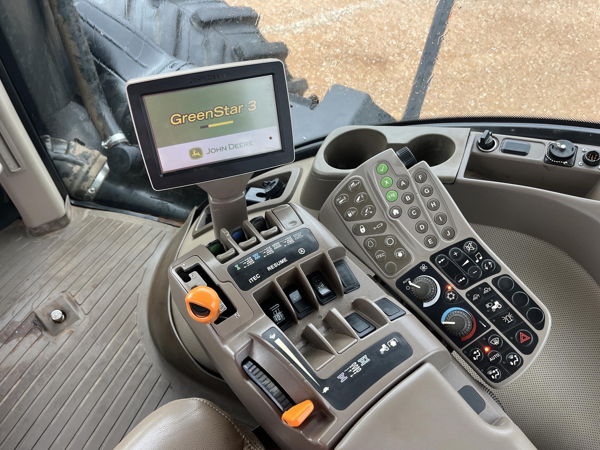 2013 John Deere 9510R Tractor