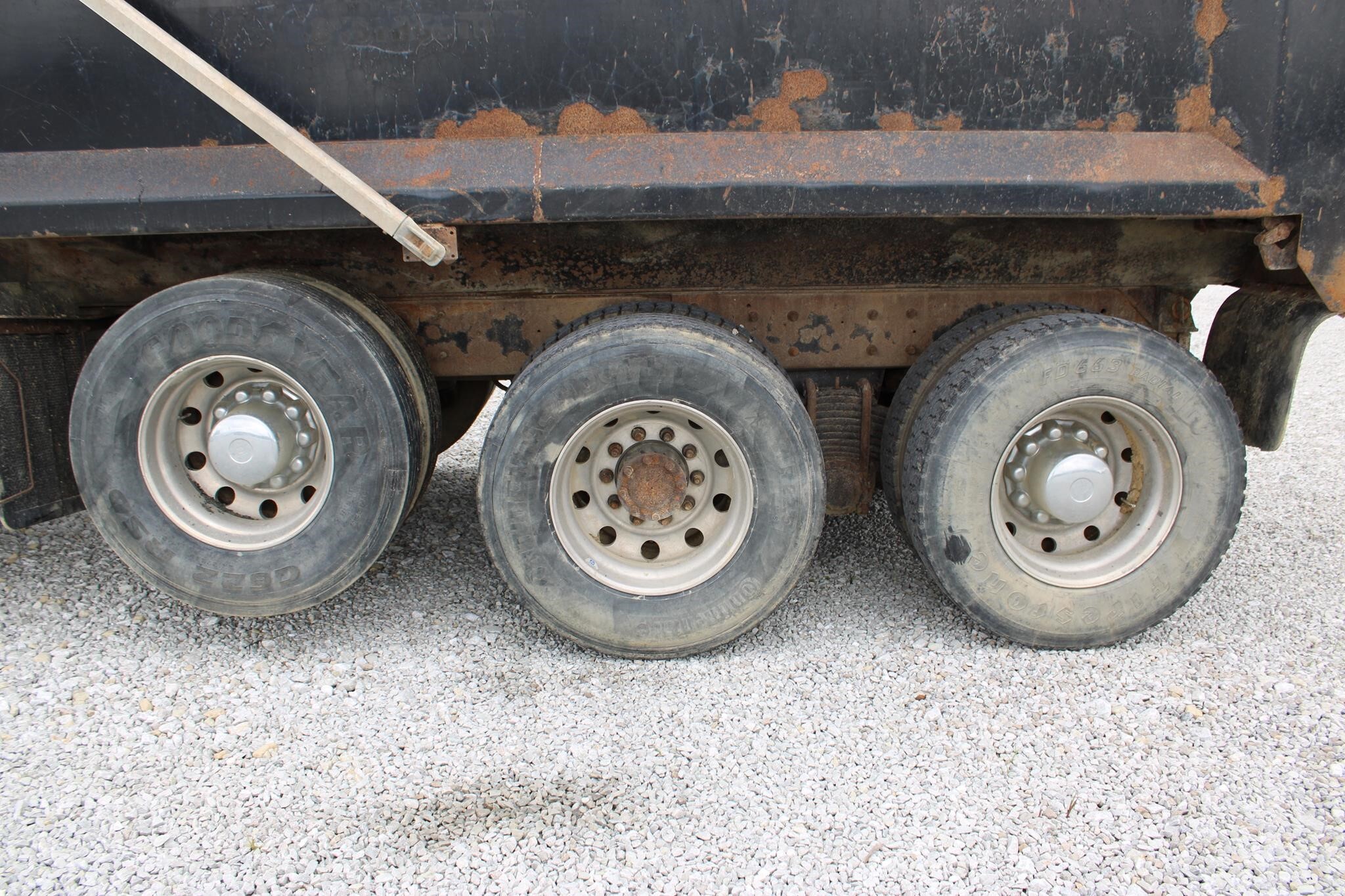 2006 Mack Granite CV713 Dump Trucks/Trailer