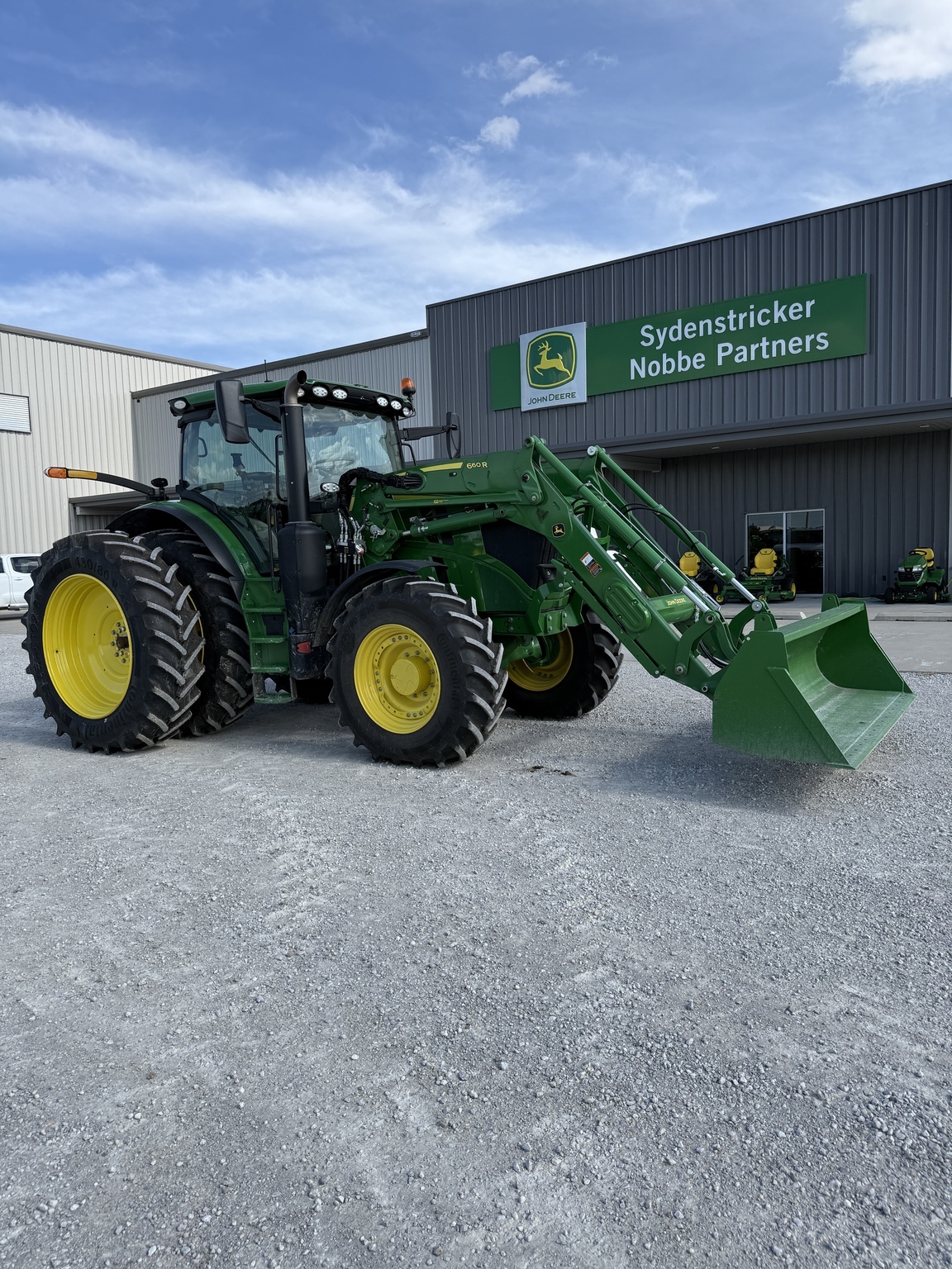 2025 John Deere 6R 175 Tractor