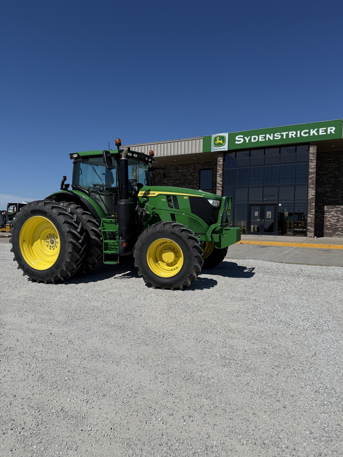 2025 John Deere 6R 175 Tractor