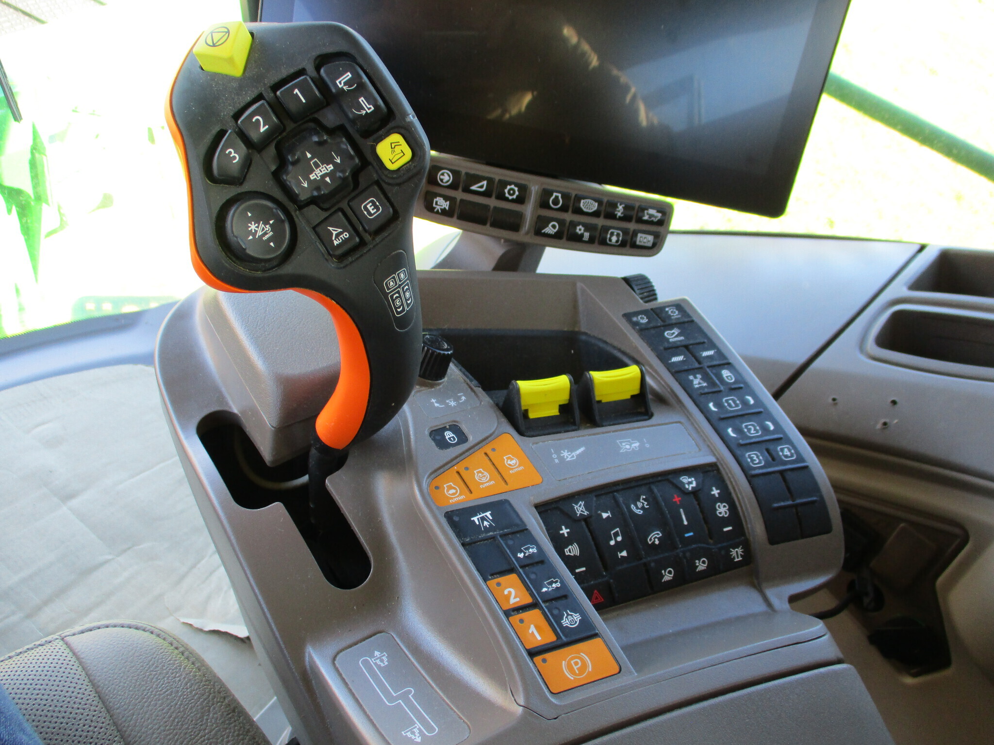 2024 John Deere S790 Combine