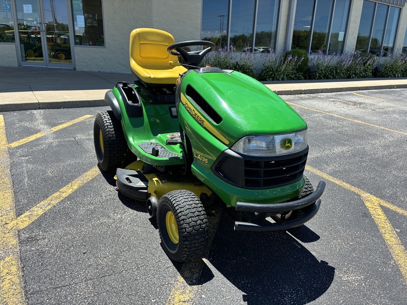 2010 John Deere LA135 Accessories and Attachment - $1,150