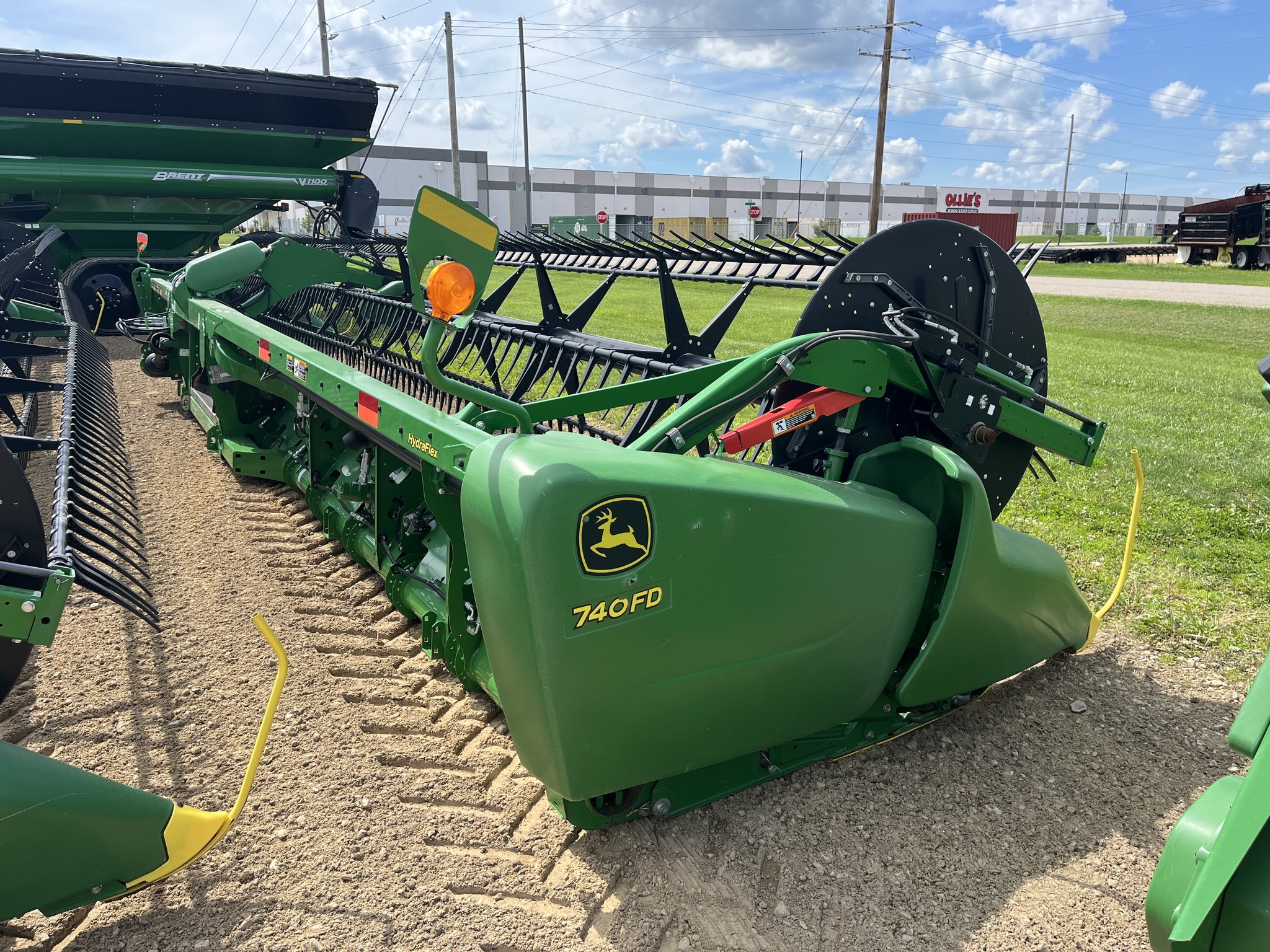 2019 John Deere 740FD Platform