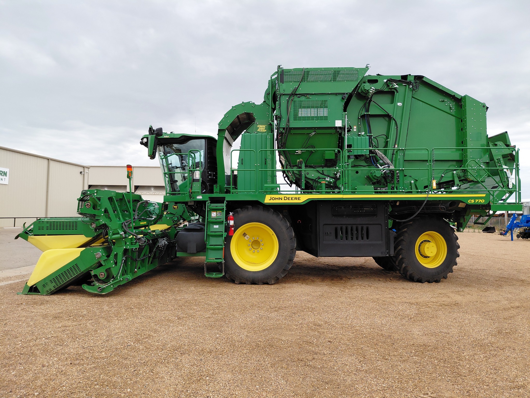 2021 John Deere CS770 Cotton Equipment