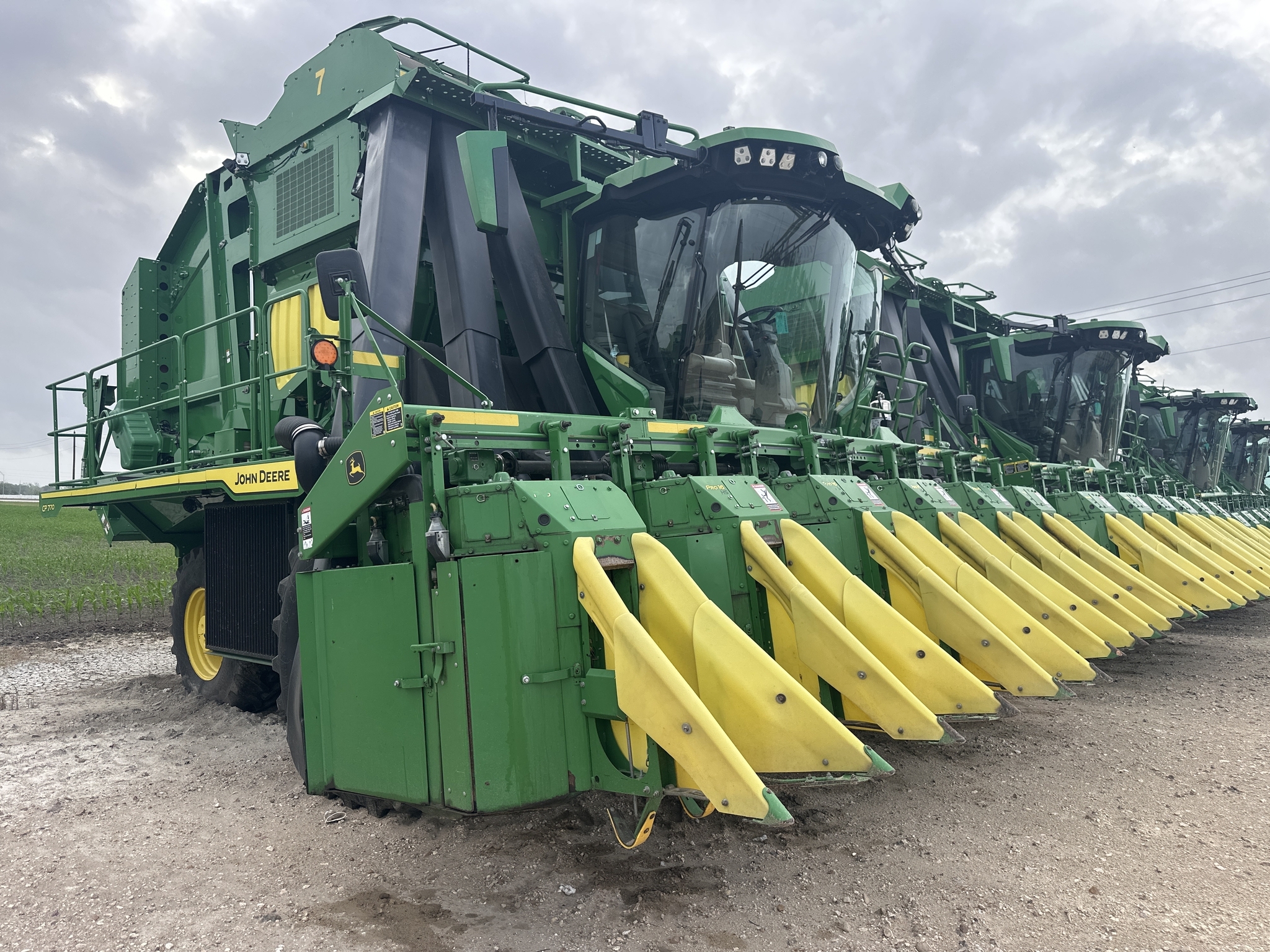 2023 John Deere CP770 Cotton Equipment
