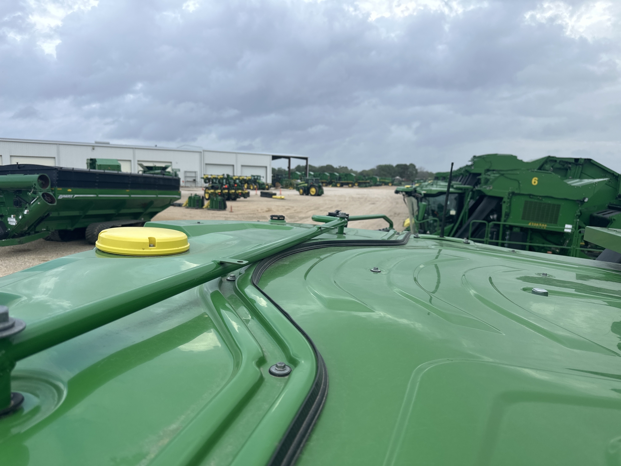 2023 John Deere CP770 Cotton Equipment