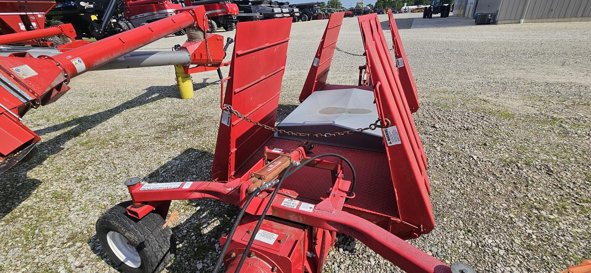 2014 Westfield MK100-61 Augers and Conveyor