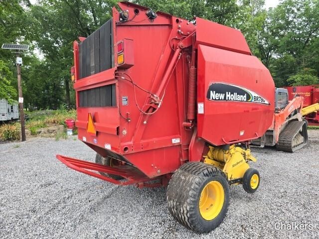 2004 New Holland BR780 Round Baler