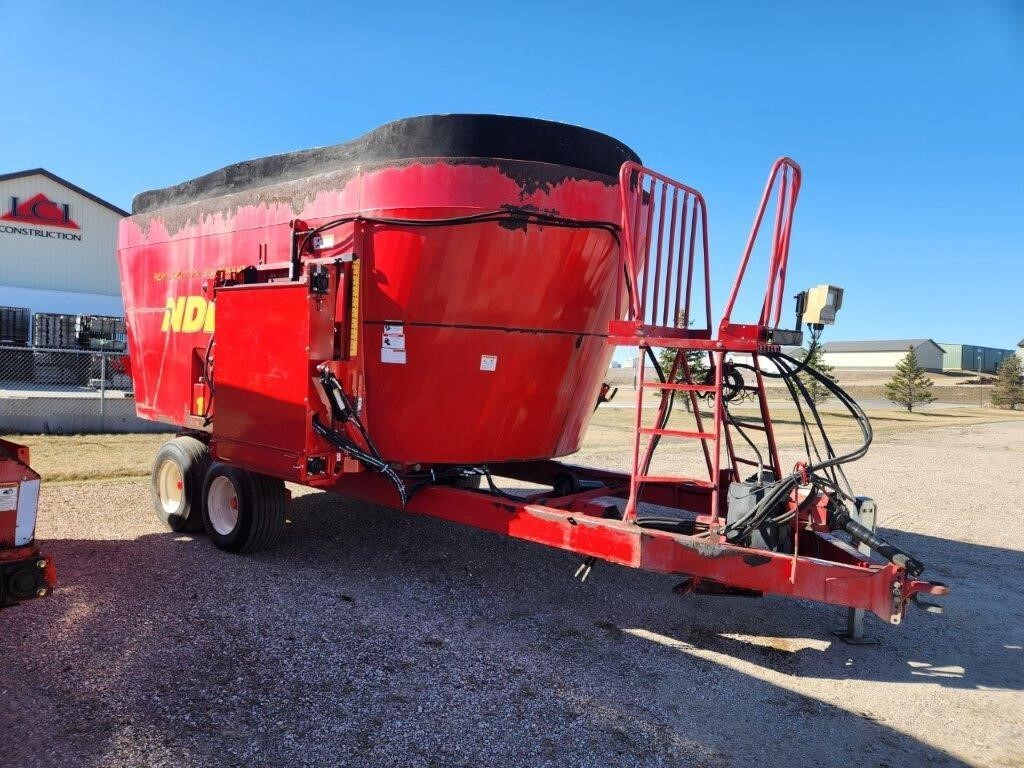 2014 NDE 2656 Grinders and Mixer