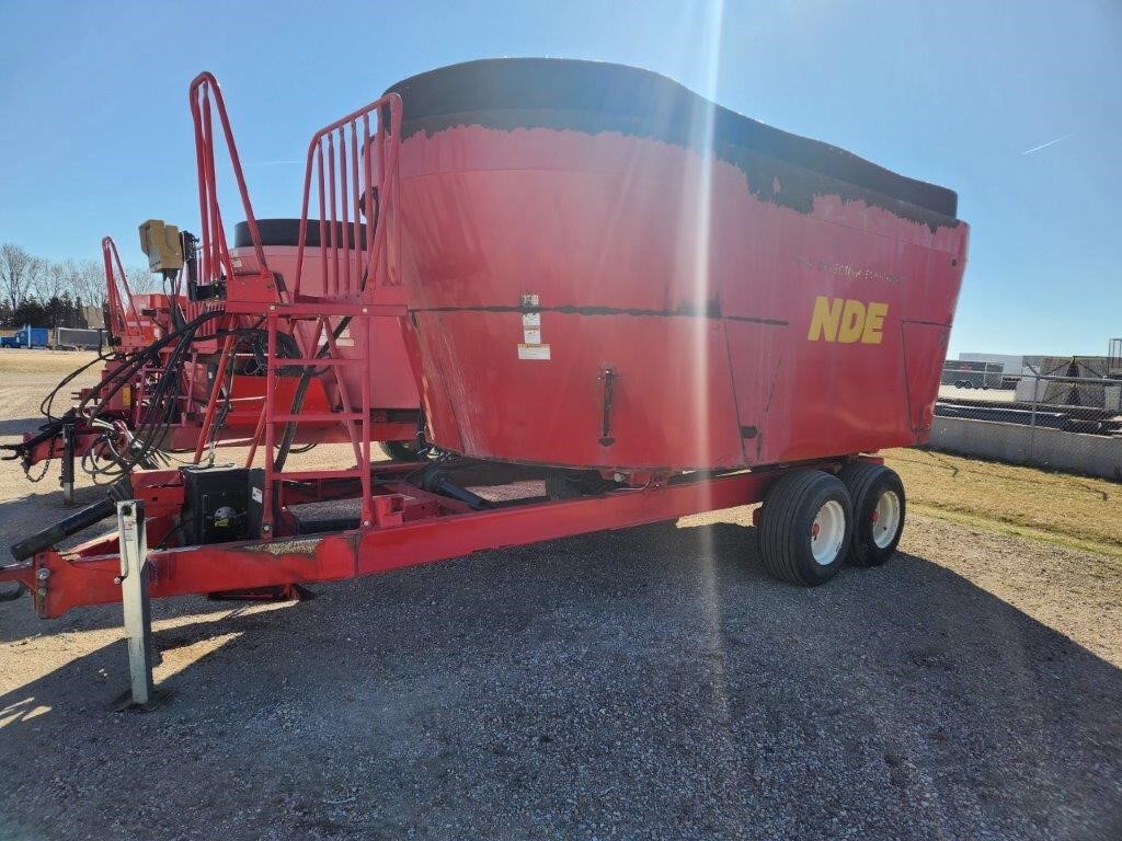 2014 NDE 2656 Grinders and Mixer