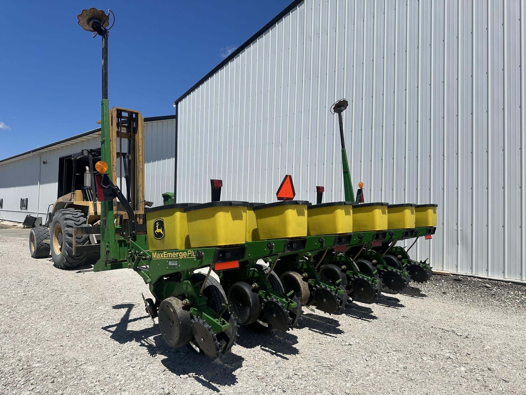 2001 John Deere 1750 Planter