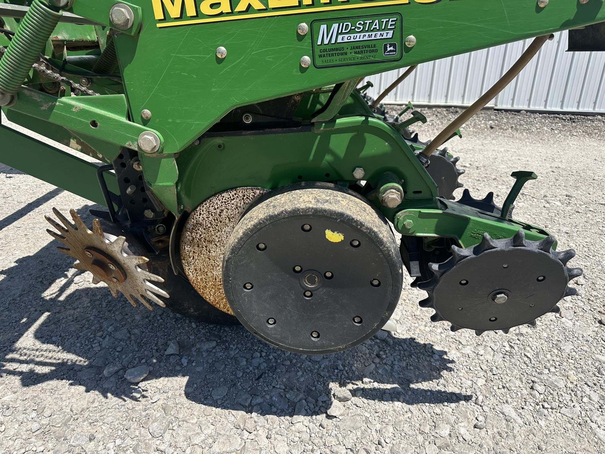 2001 John Deere 1750 Planter