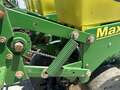 2001 John Deere 1750 Planter