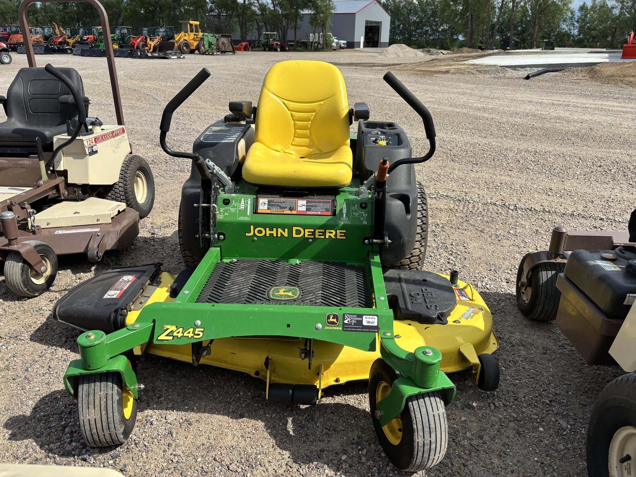 2010 John Deere Z445 Lawn Mower
