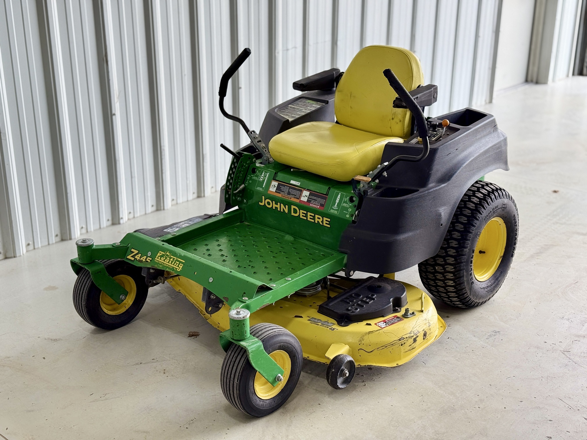 2015 John Deere Z445 Lawn Mower