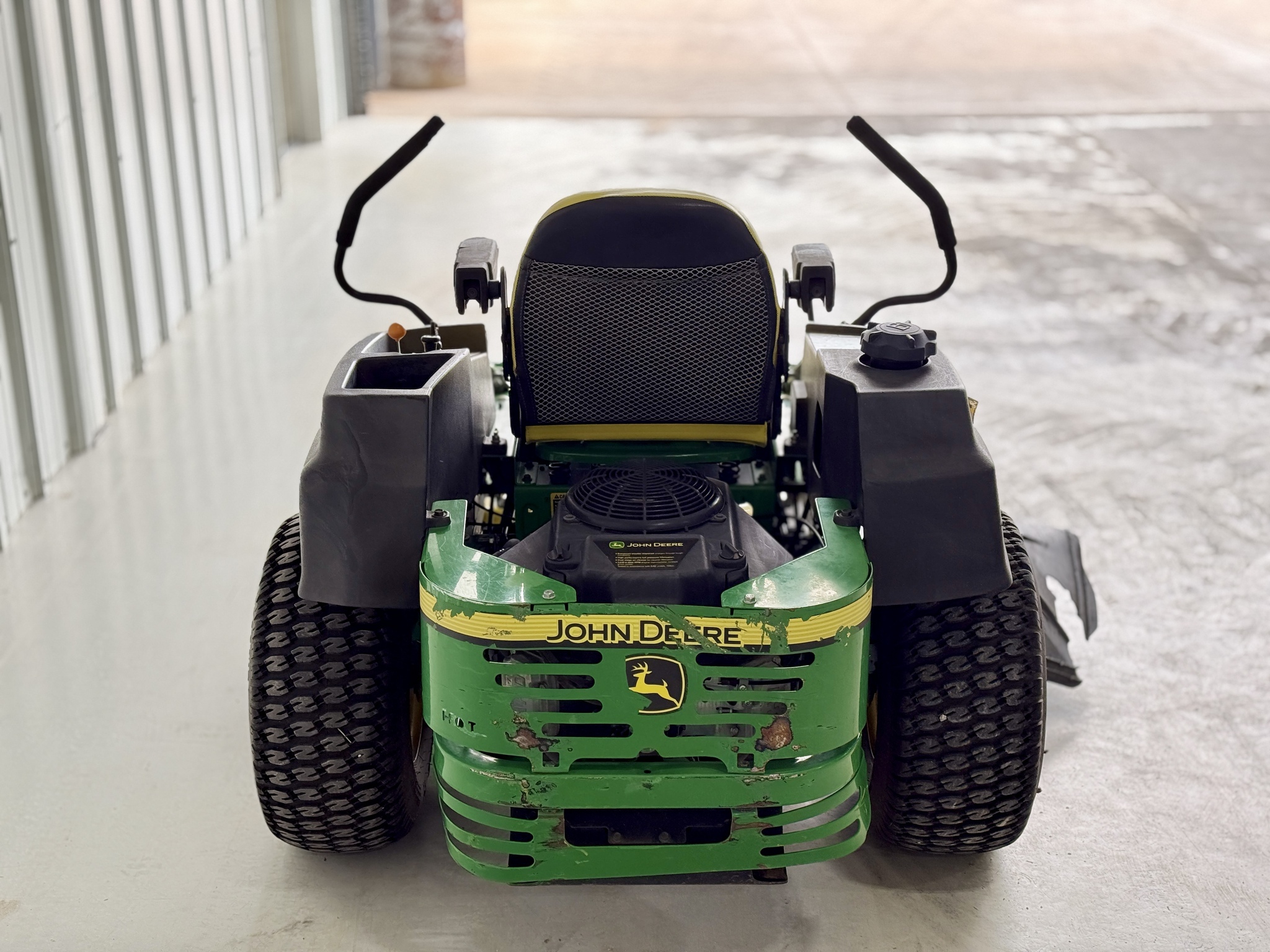 2015 John Deere Z445 Lawn Mower