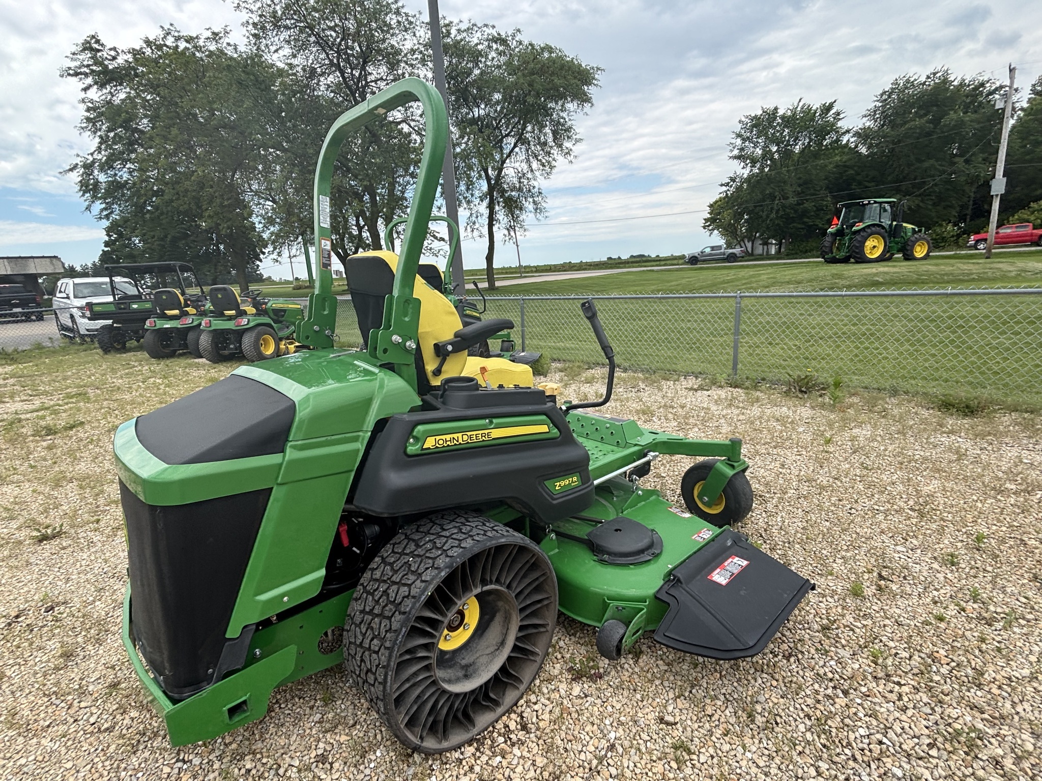 2023 John Deere Z997R Lawn Mower