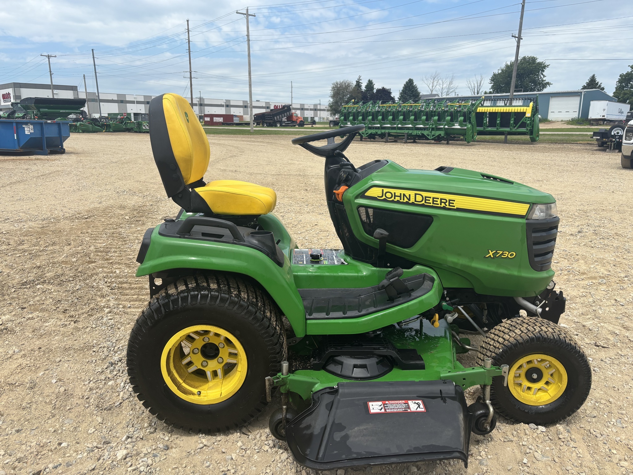 2022 John Deere X730 Lawn Mower