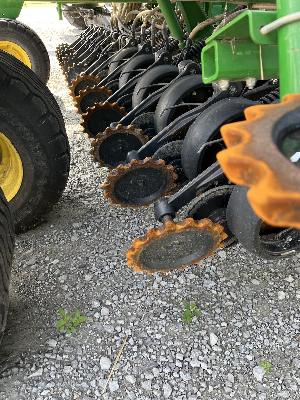 2023 John Deere N542C Air Seeder