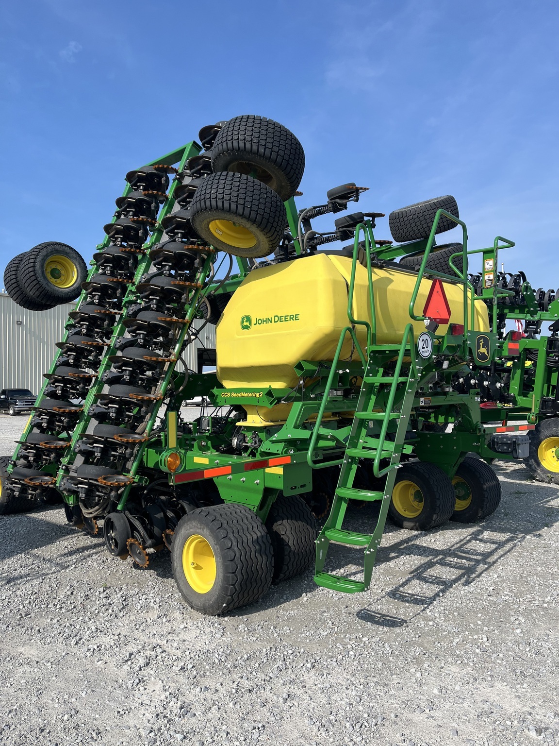 2023 John Deere N542C Air Seeder
