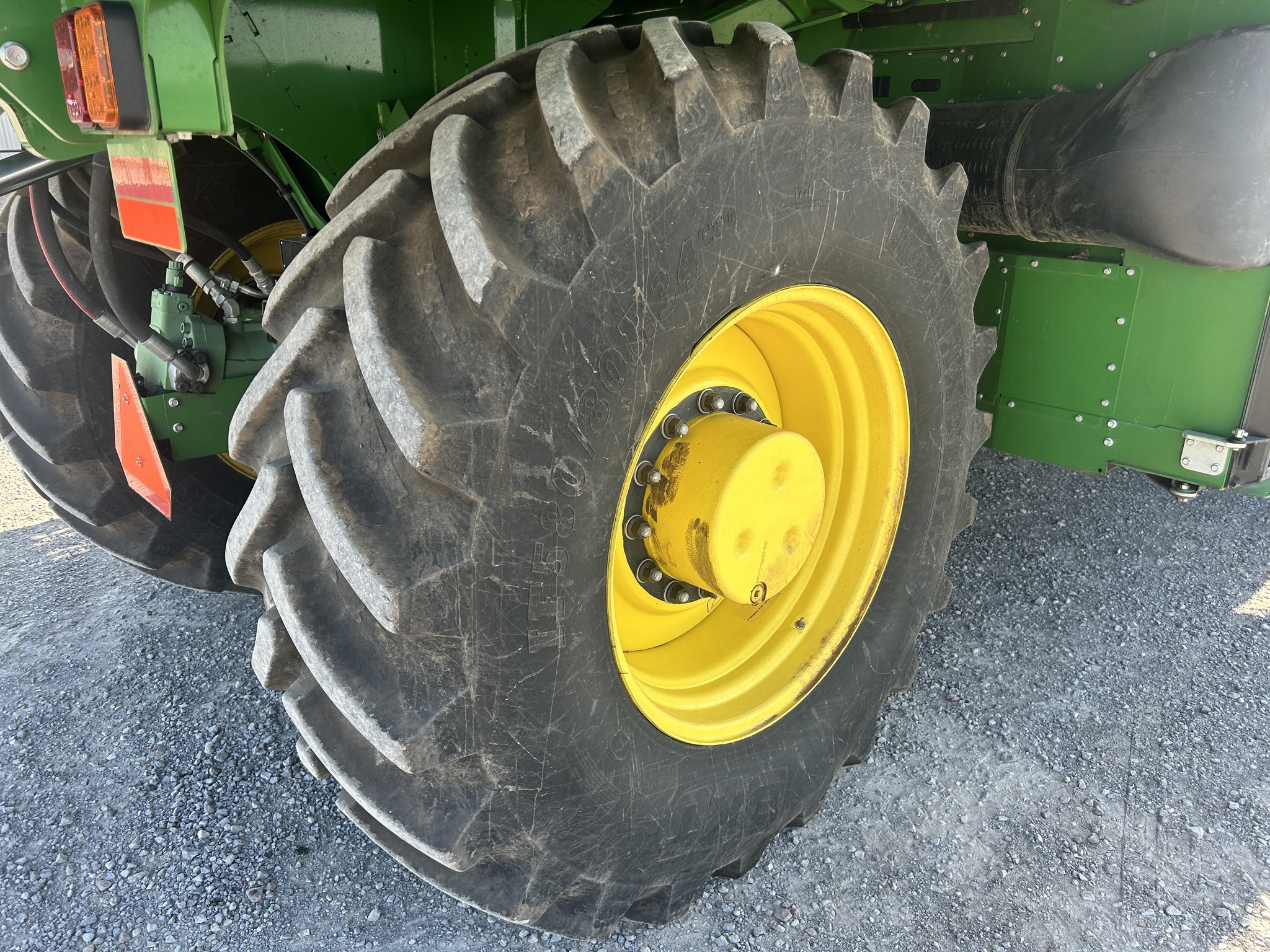 2023 John Deere CP770 Cotton Equipment
