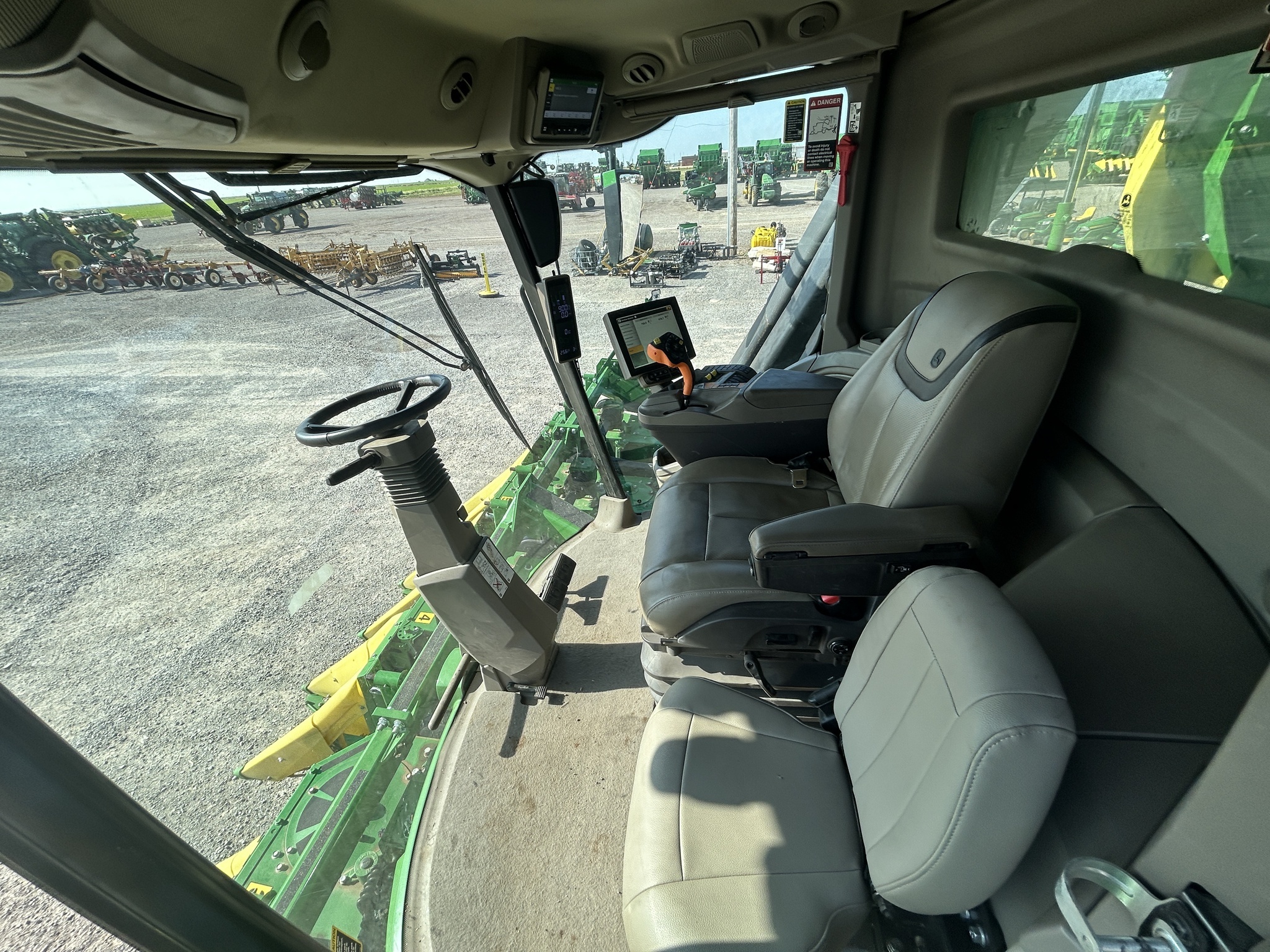 2023 John Deere CP770 Cotton Equipment