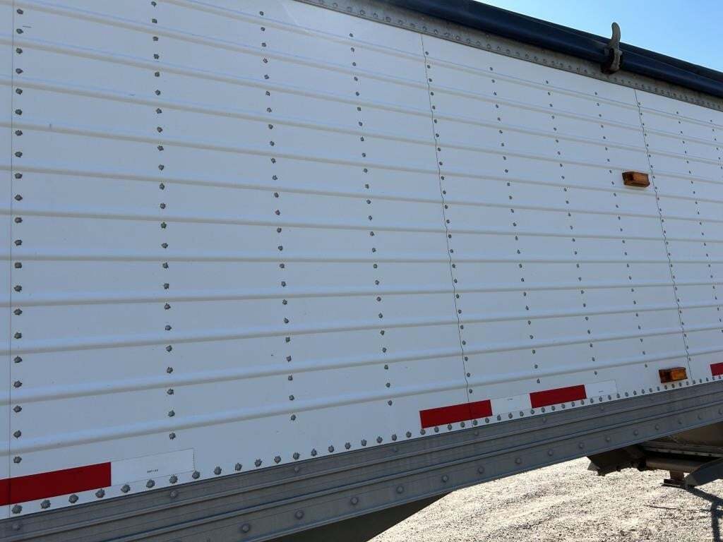 2013 Timpte Grain Trailer Grain Trailer