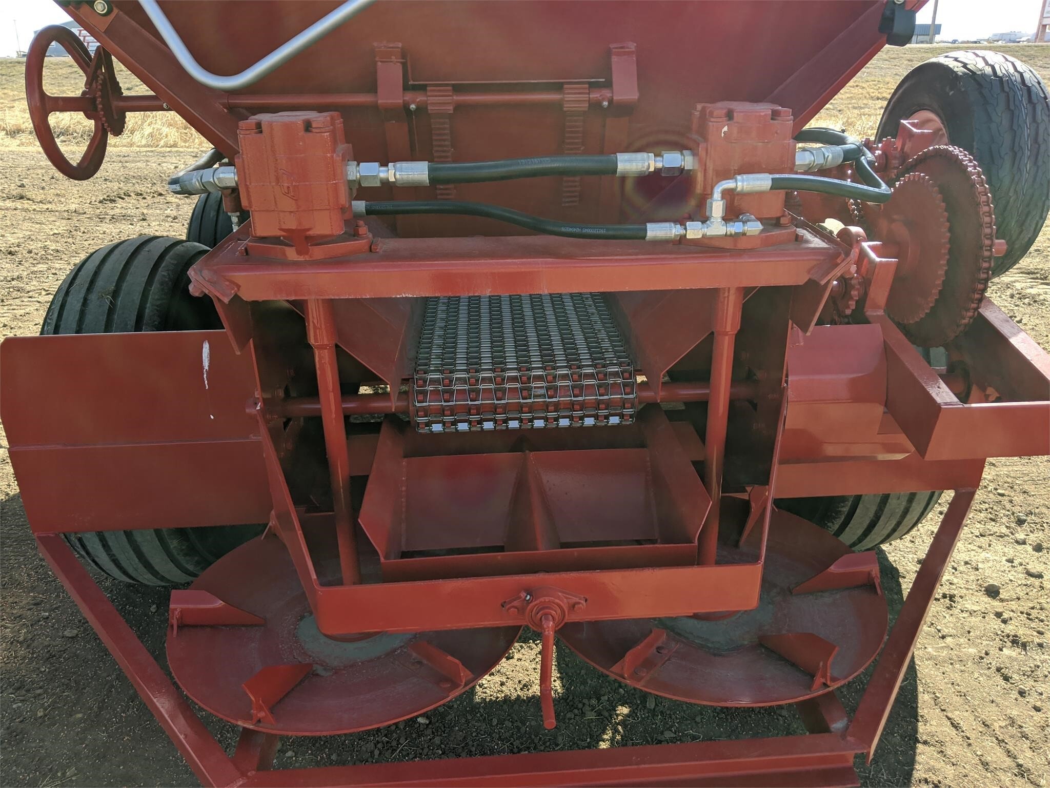 2026 Chandler 20PTT-FT Pull-Type Fertilizer Spreader