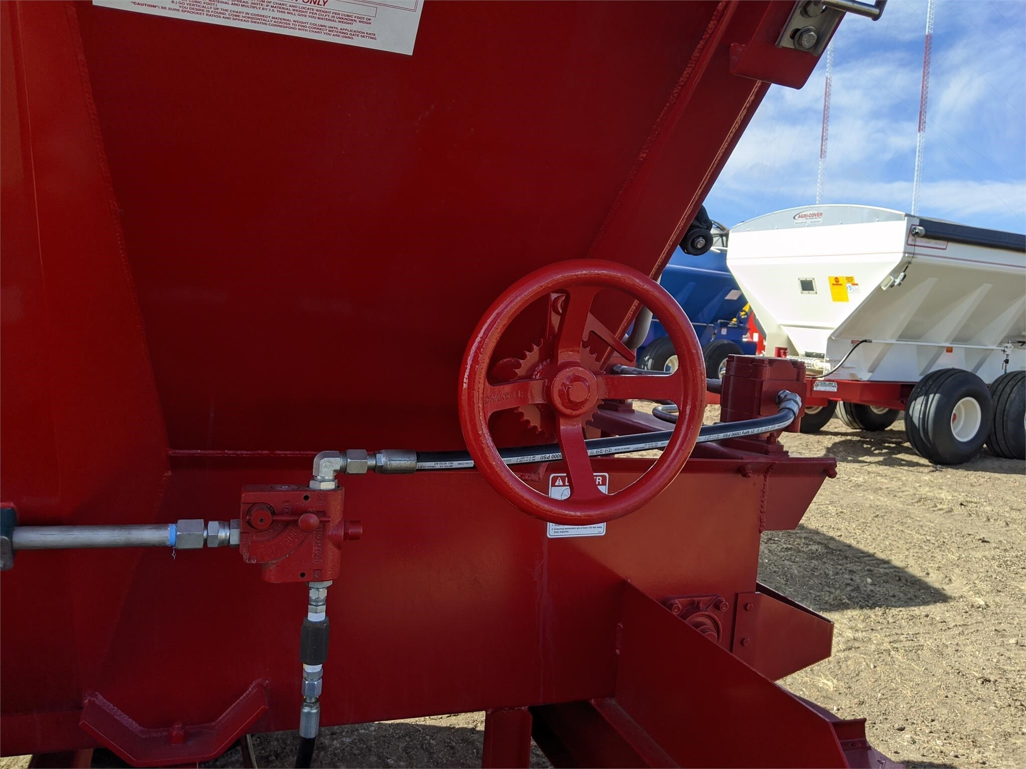 2026 Chandler 20PTT-FT Pull-Type Fertilizer Spreader