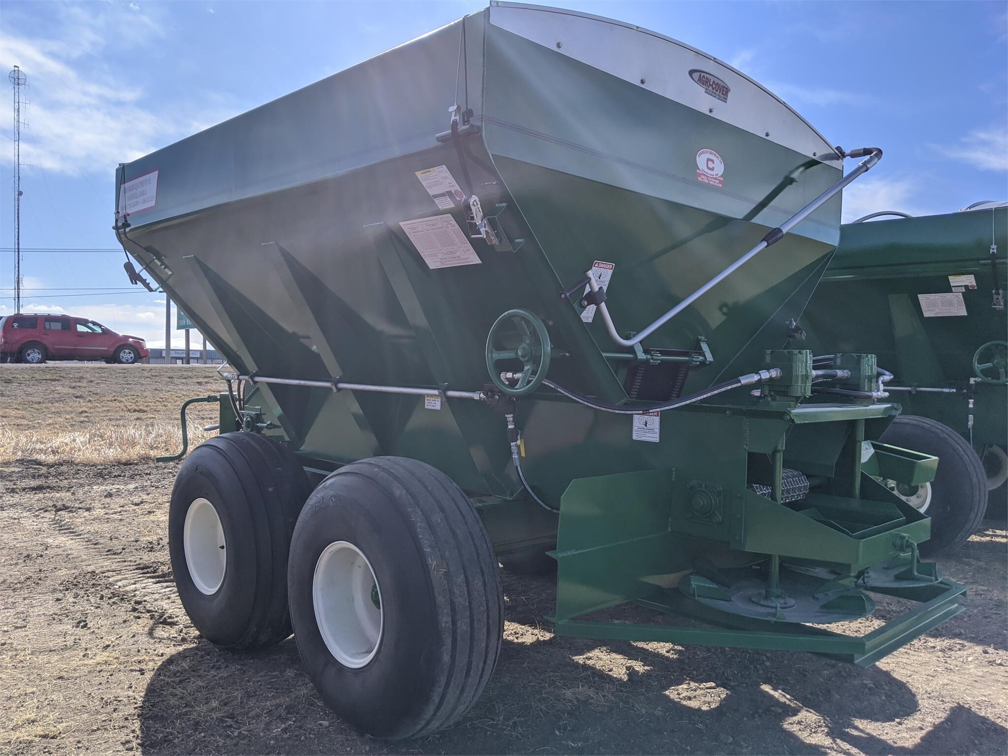 2026 Chandler 20PTT-FT Pull-Type Fertilizer Spreader