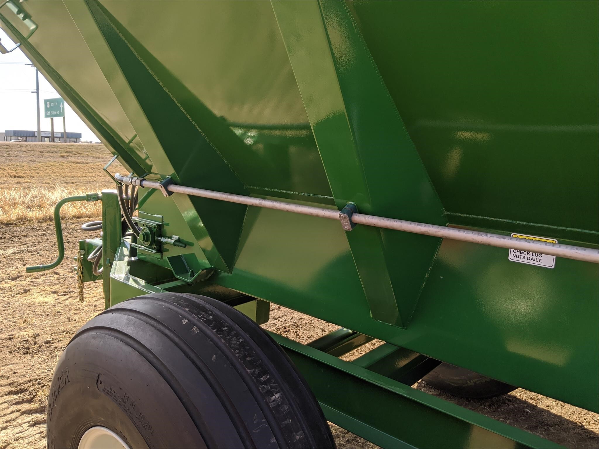 2026 Chandler 20PTT-FT Pull-Type Fertilizer Spreader