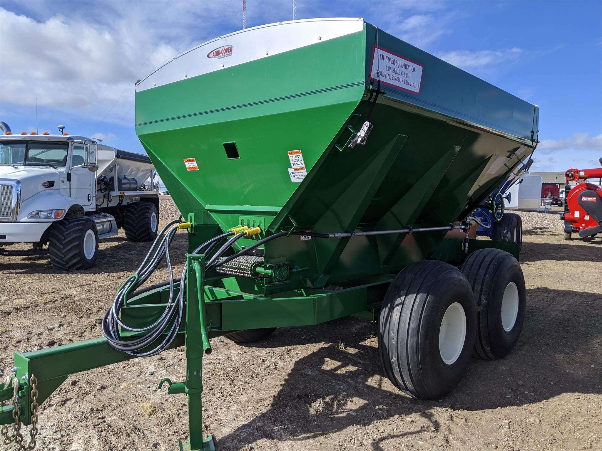 2026 Chandler 20PTT-FT Pull-Type Fertilizer Spreader