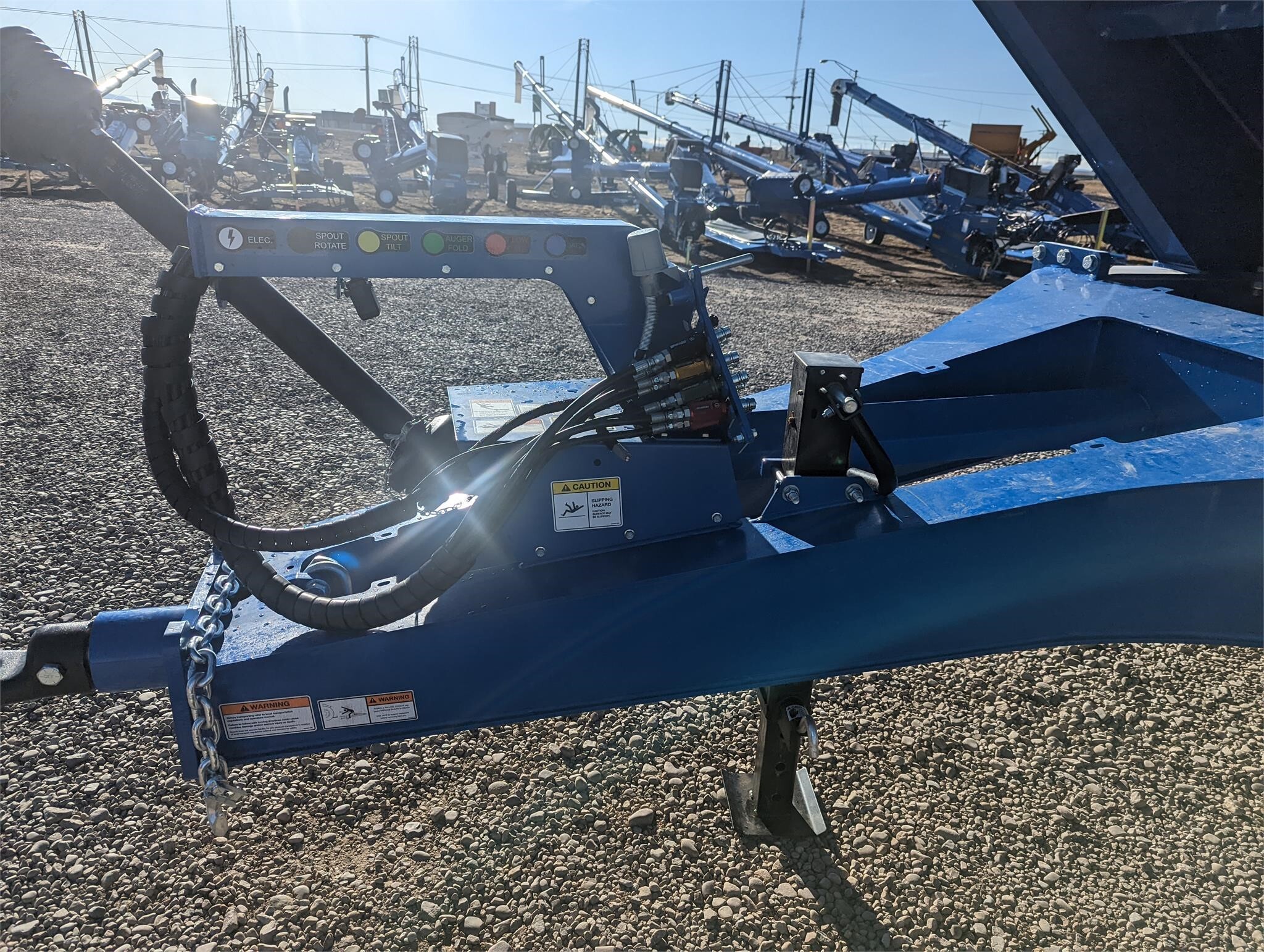 2026 Brandt 1120XT Grain Cart