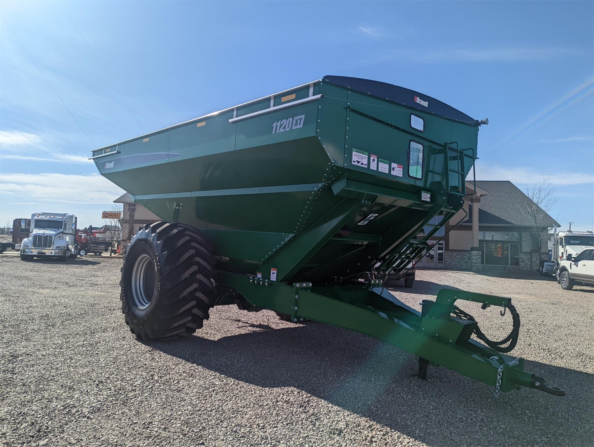2026 Brandt 1120XT Grain Cart