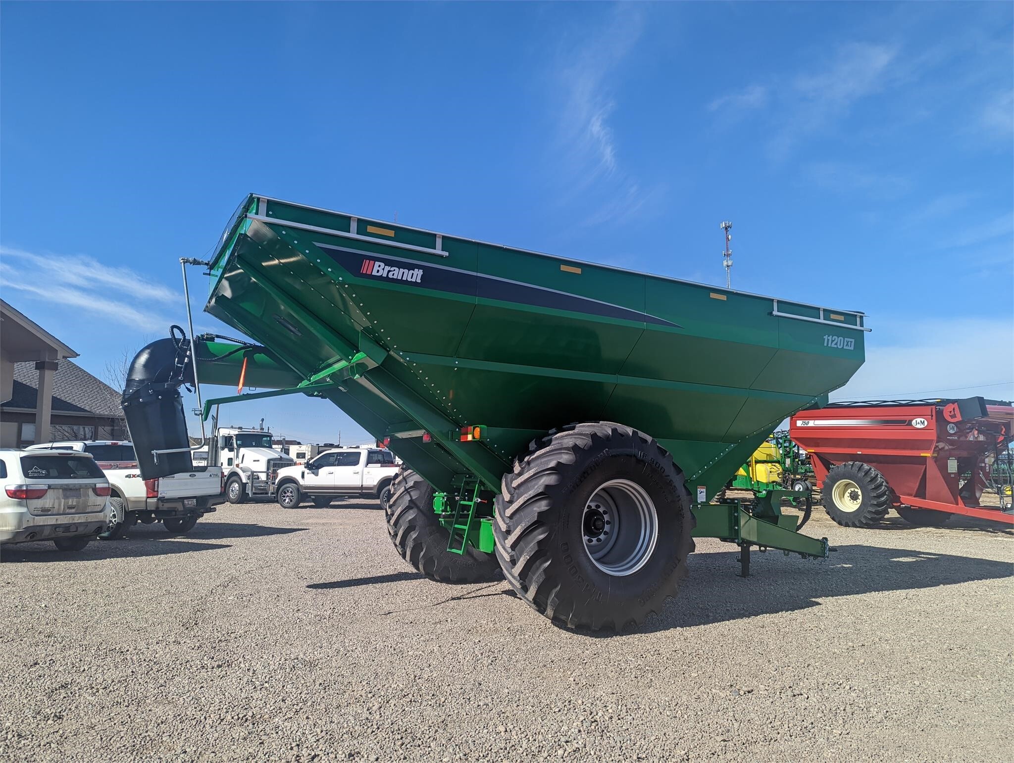 2026 Brandt 1120XT Grain Cart