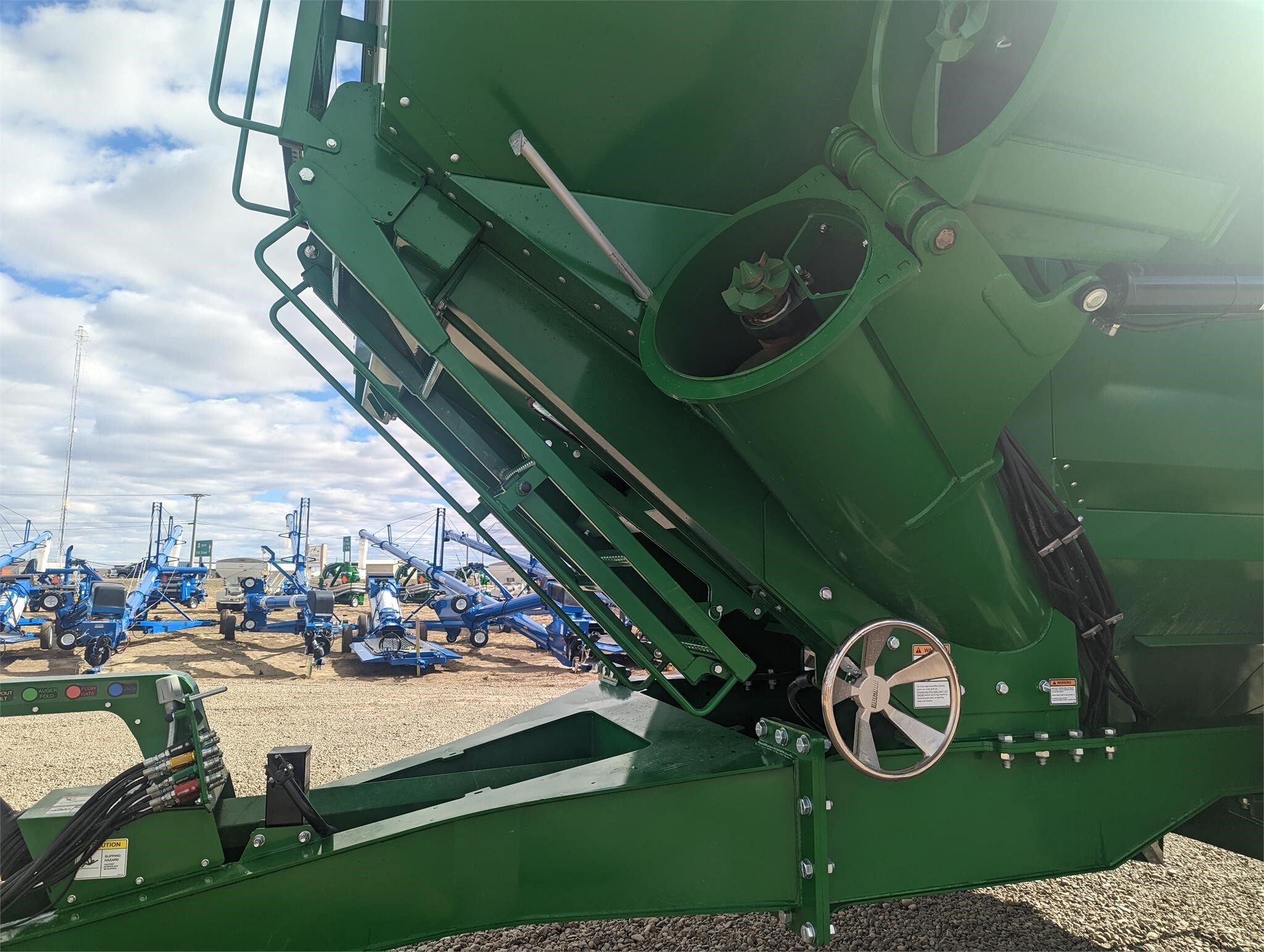 2026 Brandt 1020XT Grain Cart