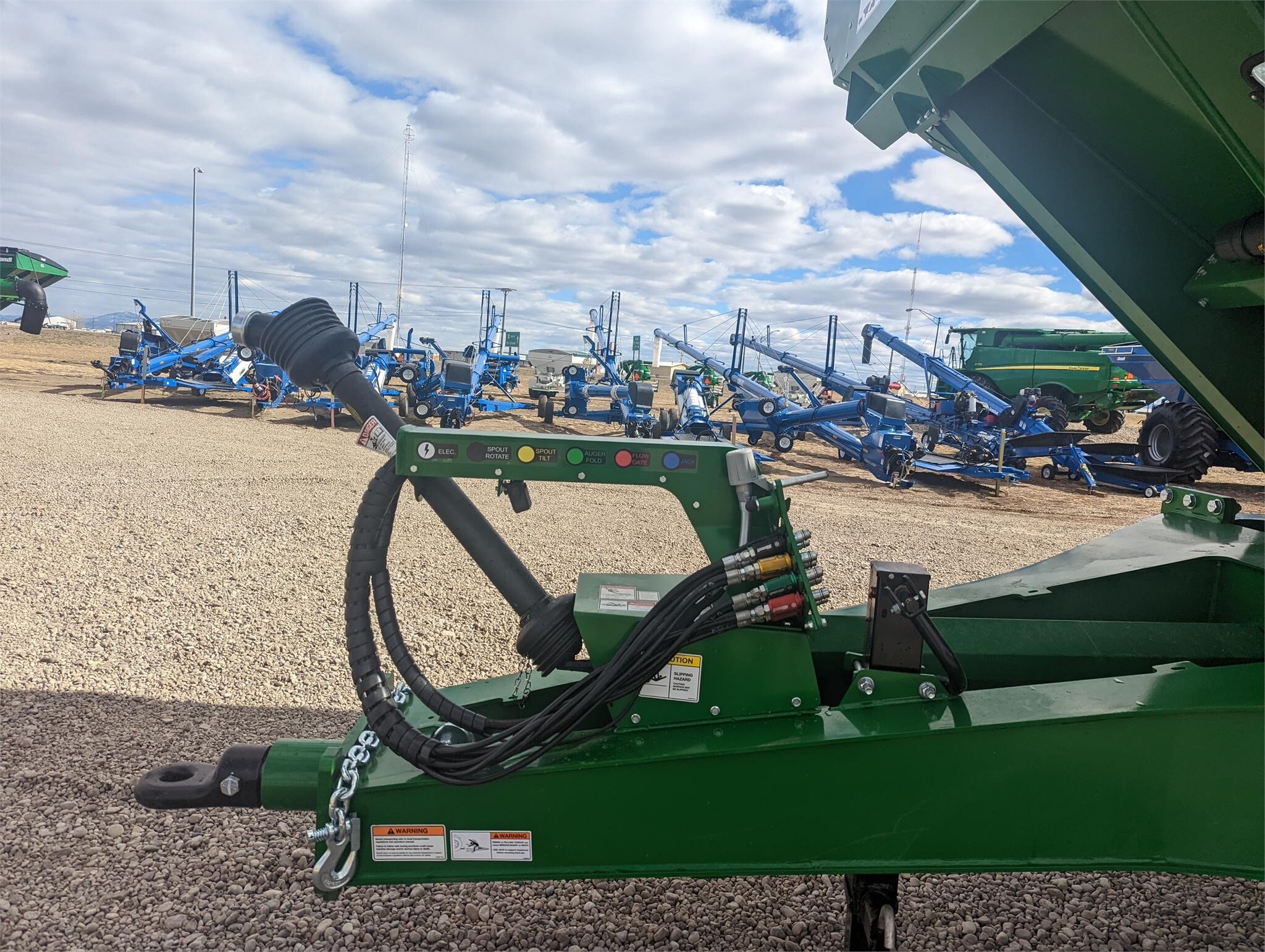 2026 Brandt 1020XT Grain Cart