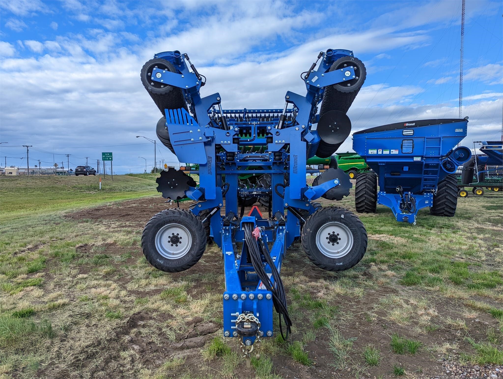 2026 Brandt 331AHP Disk
