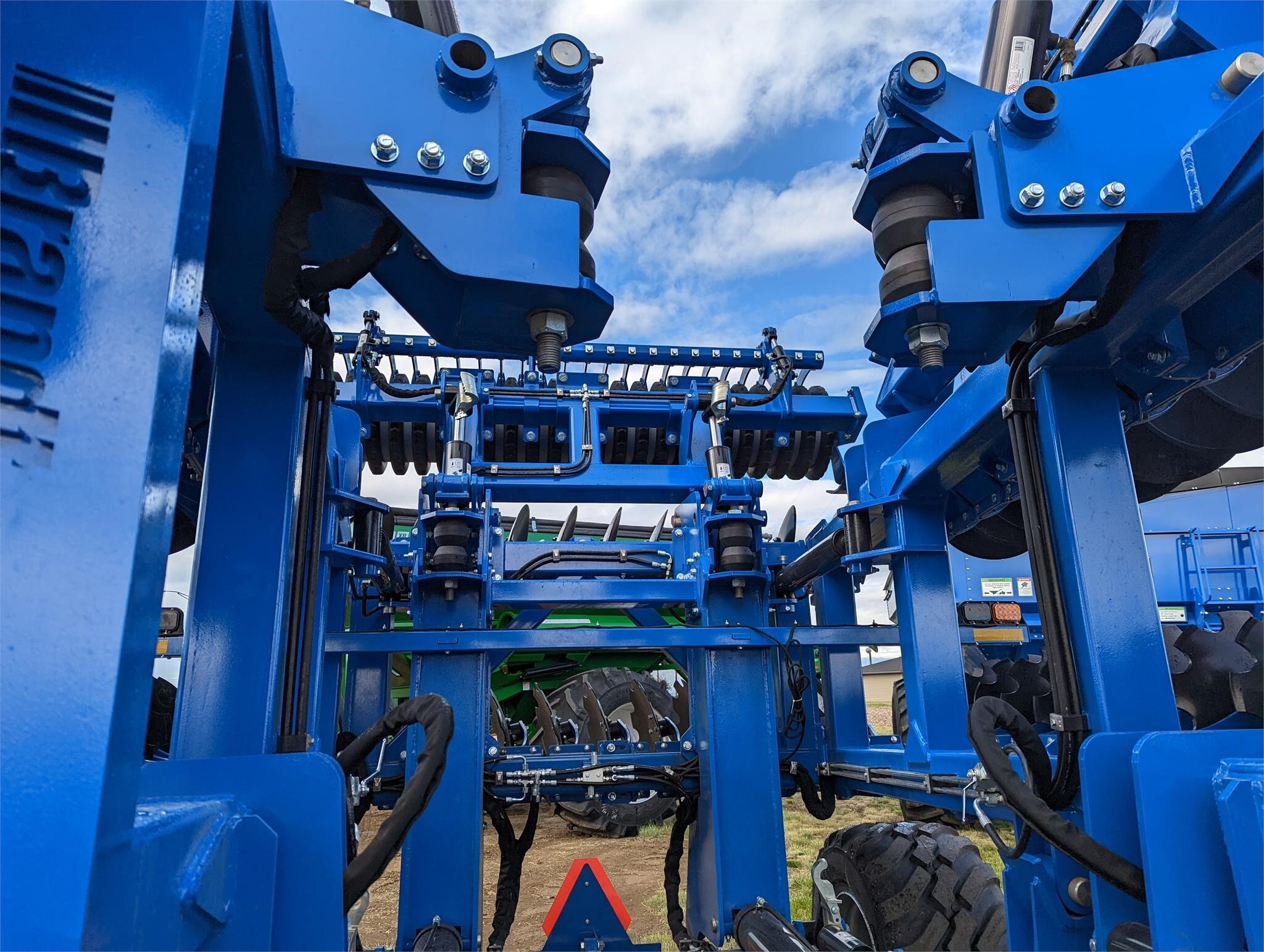 2026 Brandt 331AHP Disk