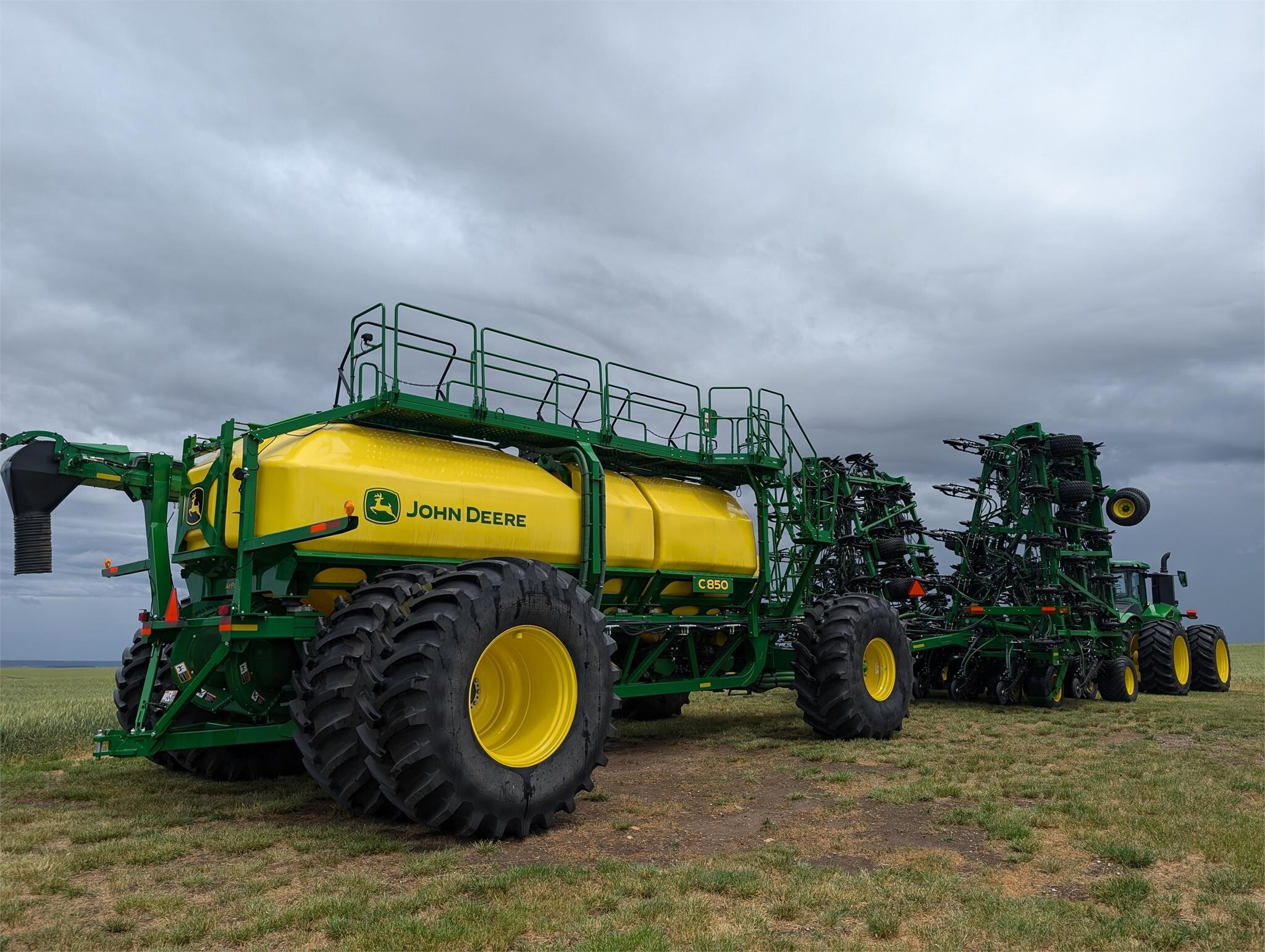 2017 John Deere 1870 Air Seeder