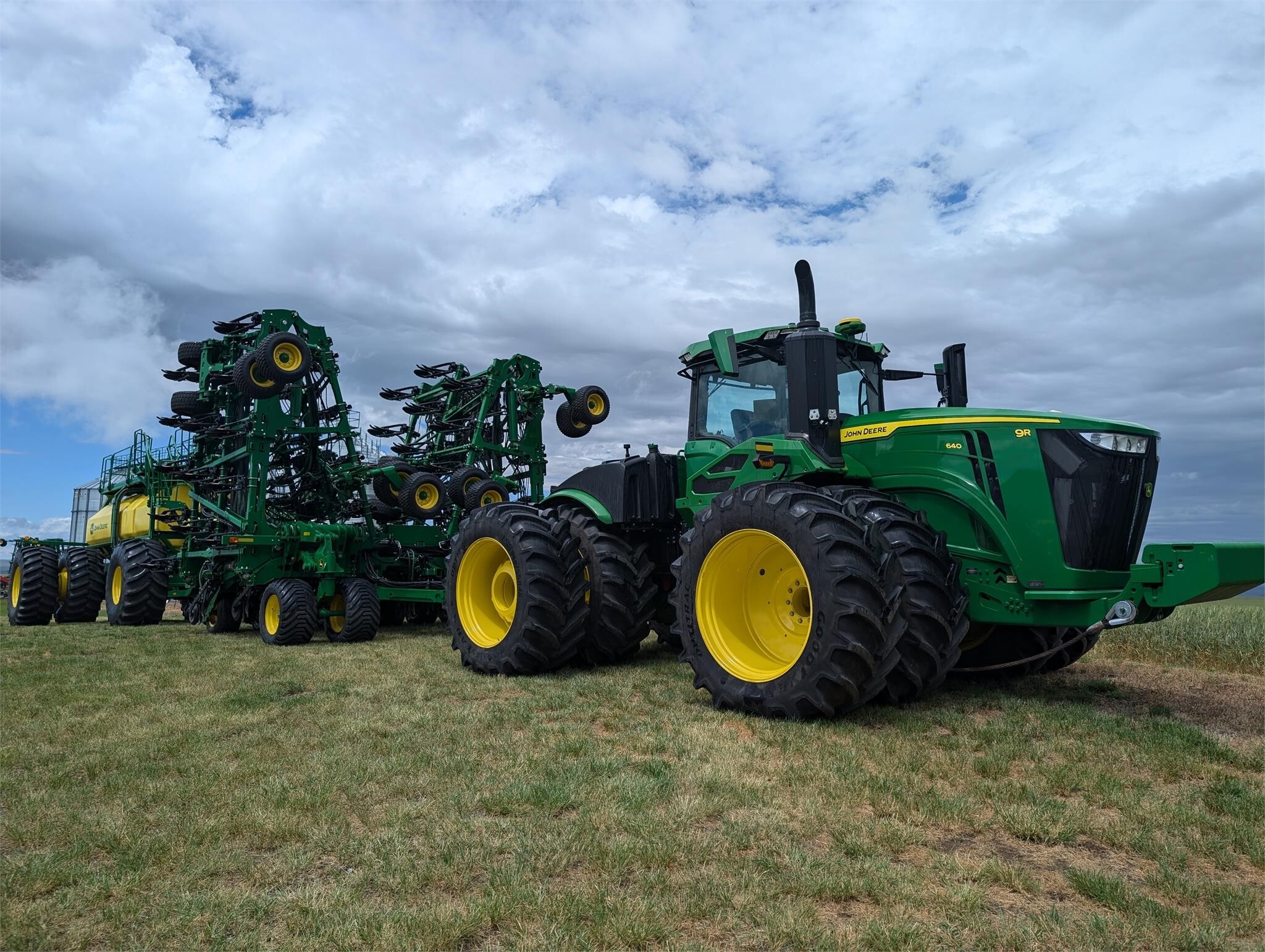 2017 John Deere 1870 Air Seeder