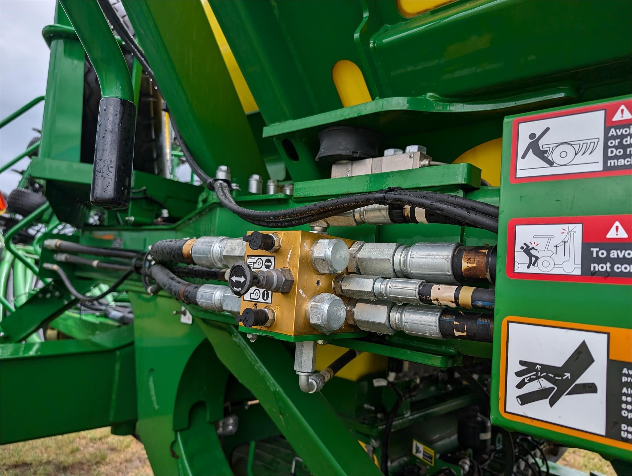 2017 John Deere 1870 Air Seeder