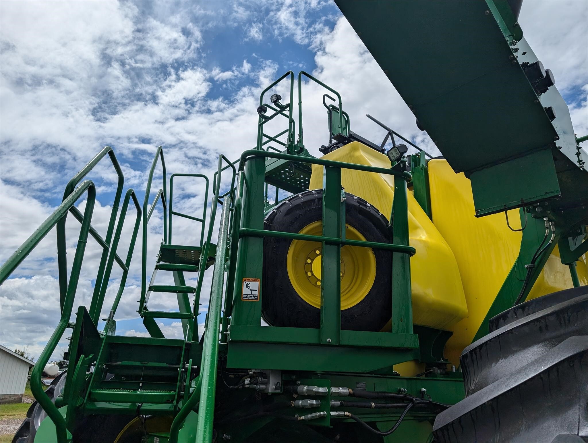 2017 John Deere 1870 Air Seeder