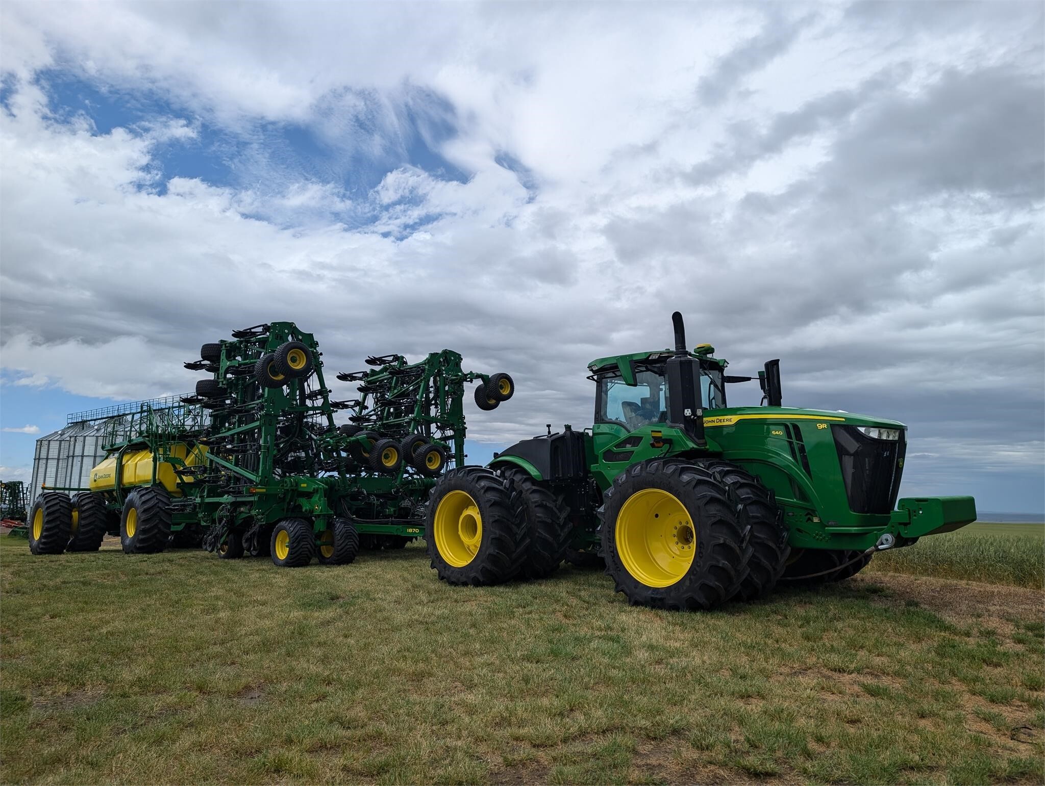 2017 John Deere 1870 Air Seeder